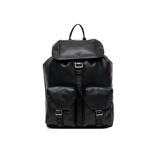 Plecak Calvin Klein Cargo Flap Backpack LV04D3127G Czarny ze sklepu eobuwie.pl w kategorii Plecaki - zdjęcie 185532289