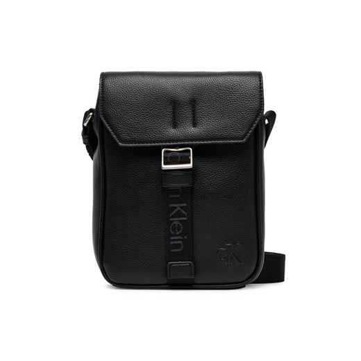 Calvin Klein Saszetka Cargo Flap Reporter LV04D3131G Czarny ze sklepu MODIVO w kategorii Torby męskie - zdjęcie 185533368