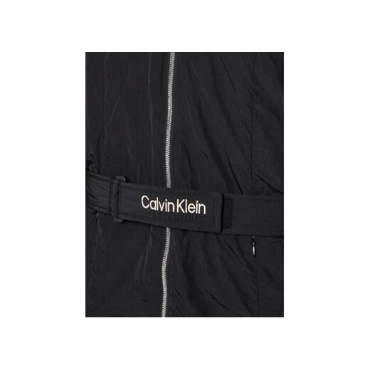 Calvin Klein Jeans Kurtka zimowa Classic IG0IG03038 Czarny Regular Fit 16Y MODIVO