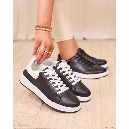 Royalfashion Czarno-białe damskie buty sportowe Classic Vibes ze sklepu royalfashion.pl w kategorii Buty sportowe damskie - zdjęcie 185536585
