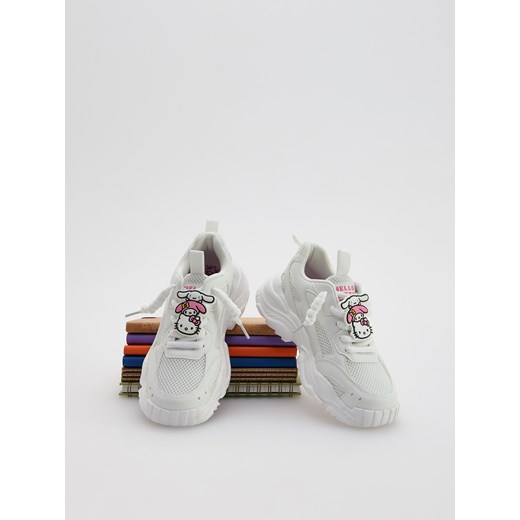 Reserved - Lekkie sneakersy Hello Kitty - biały ze sklepu Reserved w kategorii Buty sportowe dziecięce - zdjęcie 185577997