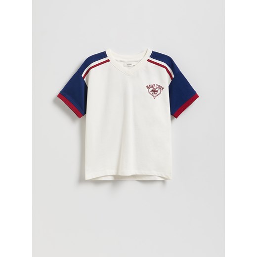Reserved - T-shirt z nadrukiem na plecach - wielobarwny ze sklepu Reserved w kategorii Bluzki dziewczęce - zdjęcie 185581947