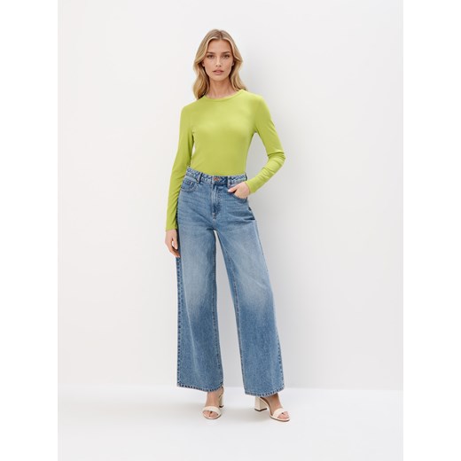 Mohito - Dopasowana limonkowa bluzka - neonowy ze sklepu Mohito w kategorii Bluzki damskie - zdjęcie 185589889