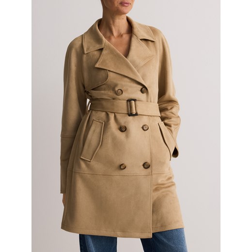 Reserved - Krótki trencz z paskiem - beżowy ze sklepu Reserved w kategorii Płaszcze damskie - zdjęcie 185595958