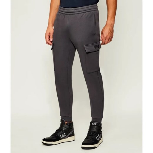 EA7 Spodnie dresowe | Regular Fit ze sklepu Gomez Fashion Store w kategorii Spodnie męskie - zdjęcie 185605157