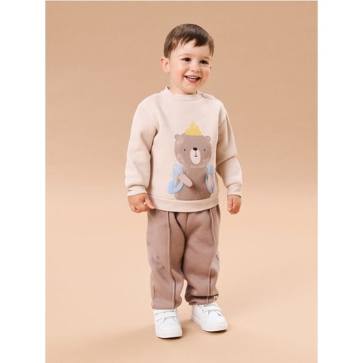 Sinsay - Bluza crewneck z nadrukiem - kremowy - id: 021FX-02X - marki Sinsay - 185615679 Sinsay - Bluza crewneck z nadrukiem - kremowy ze sklepu Sinsay w kategorii Bluzy i swetry - zdjęcie 185615679