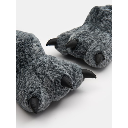 Sinsay - Kapcie w kształcie łapy - czarny Sinsay 43/44 Sinsay