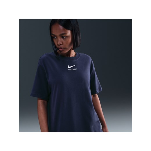T-shirt damski Nike Sportswear - Niebieski ze sklepu Nike poland w kategorii Bluzki damskie - zdjęcie 185630209