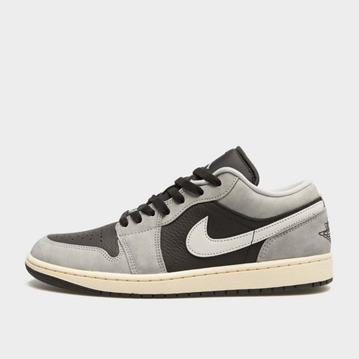 AIR JORDAN 1 LOW SE ze sklepu JD Sports  w kategorii Buty sportowe męskie - zdjęcie 185633216