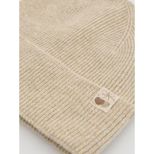 Reserved - Czapka z naszywką - beżowy Reserved 9-13 lat Reserved