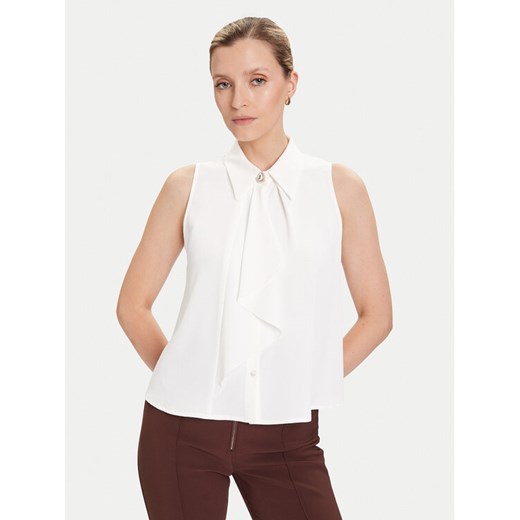 Rinascimento Bluzka CFC0125089003 Biały Regular Fit ze sklepu MODIVO w kategorii Bluzki damskie - zdjęcie 185659299