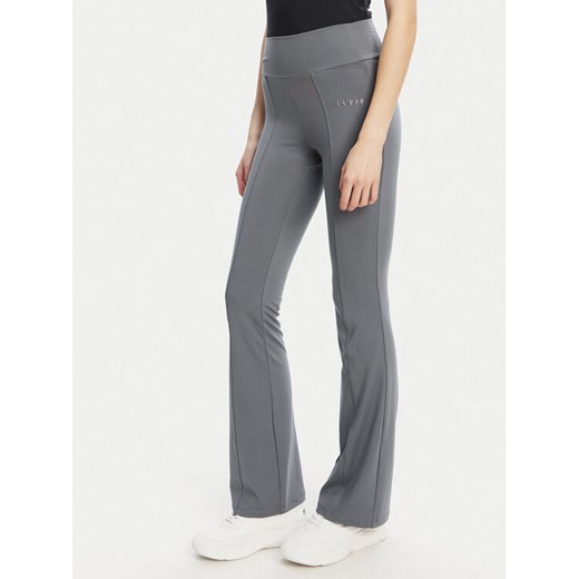 Guess Spodnie dresowe V5RB15 KCD02 Szary Regular Fit ze sklepu MODIVO w kategorii Spodnie damskie - zdjęcie 185665678