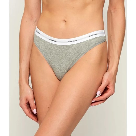 Calvin Klein Underwear Stringi ze sklepu Gomez Fashion Store w kategorii Majtki damskie - zdjęcie 185667648