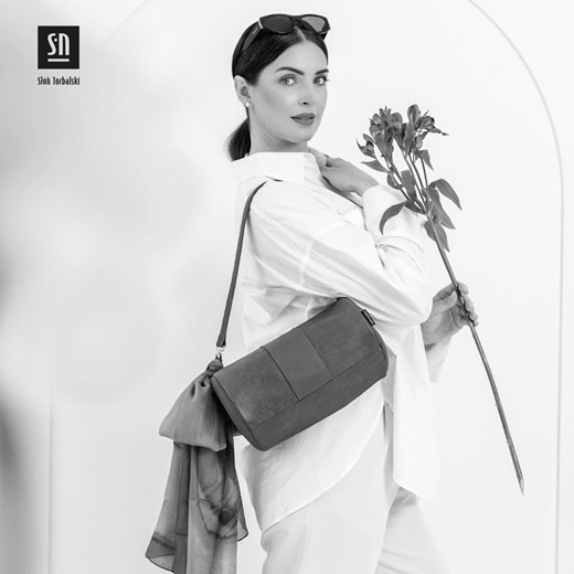 oliwkowa skórzana okrągła torebka tuba Słoń Torbalski 27,5x15x17 wyprzedaż Słoń Torbalski