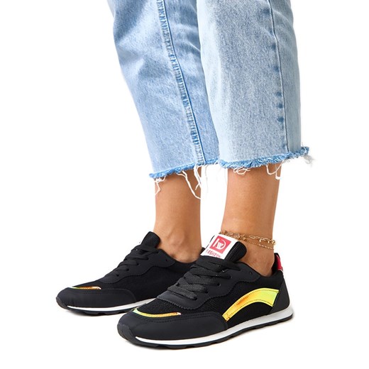 Czarne sportowe sneakersy Caviour ze sklepu ButyModne.pl w kategorii Buty sportowe damskie - zdjęcie 185676616