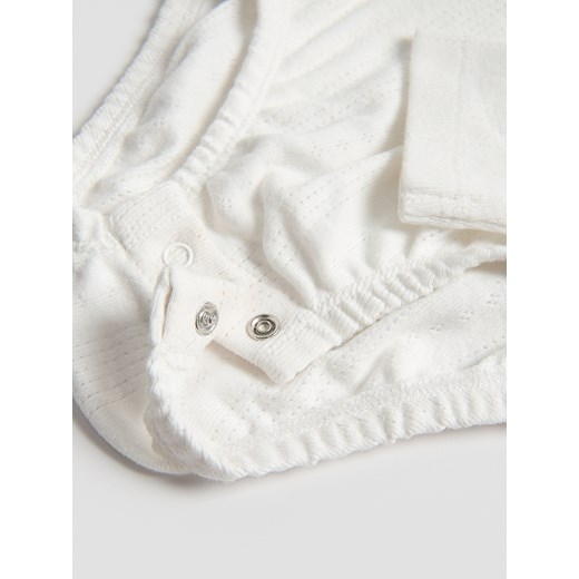 Reserved - Body z falbanką - złamana biel Reserved 80 (9-12 m.) Reserved