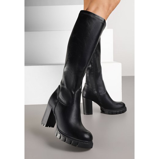 Czarne Klasyczne Kozaki na Słupkowym Obcasie z Dopasowaną Cholewką Lattinea ze sklepu born2be.pl w kategorii Kozaki damskie - zdjęcie 185710709