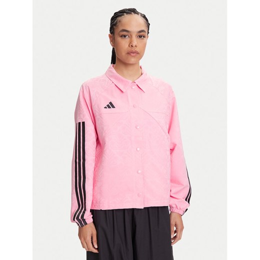 adidas Kurtka przejściowa Tiro x Common Goal Coaches JL7648 Różowy Loose Fit ze sklepu MODIVO w kategorii Kurtki damskie - zdjęcie 185713709