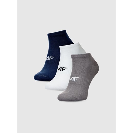 Męskie skarpetki (3-pack) 4F 4FWMM00USOCM442 - multikolor ze sklepu Sportstylestory.com w kategorii Skarpetki męskie - zdjęcie 185716486