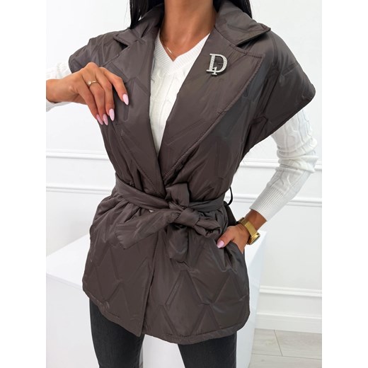 Czekoladowa Kamizelka z Ozdobną Broszką ze sklepu ModnaKiecka.pl w kategorii Kamizelki damskie - zdjęcie 185726056