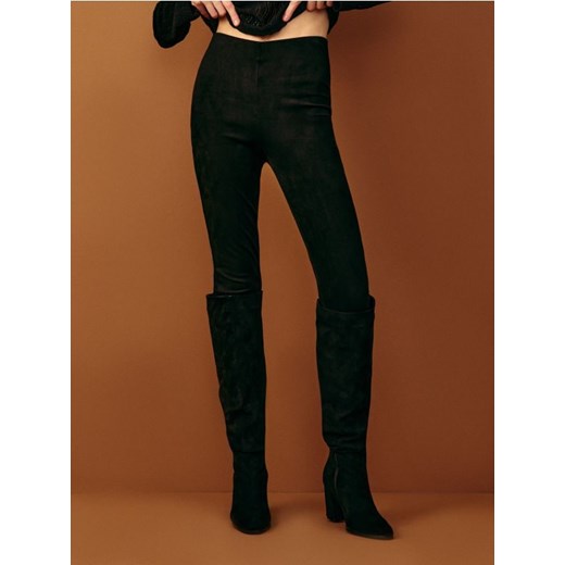 Sinsay - Legginsy z imitacji zamszu - czarny ze sklepu Sinsay w kategorii Spodnie damskie - zdjęcie 185730918