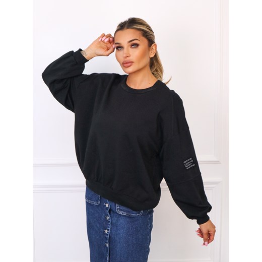BLUZA OVERSIZE Z NASZYWKĄ- CZARNA ze sklepu olika.com.pl w kategorii Bluzy damskie - zdjęcie 185735578