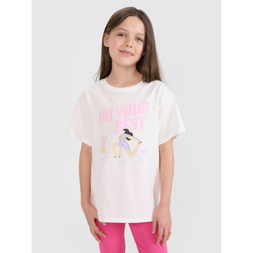 Dziewczęcy t-shirt z nadrukiem 4F 4FJRSS25TTSHF2644 - biały ze sklepu Sportstylestory.com w kategorii Bluzki dziewczęce - zdjęcie 185736685