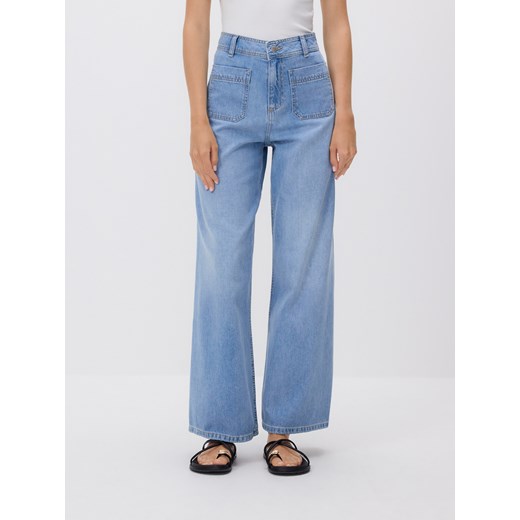 Reserved - Jeansy wide leg z naszywanymi kieszeniami - niebieski ze sklepu Reserved w kategorii Jeansy damskie - zdjęcie 185748155