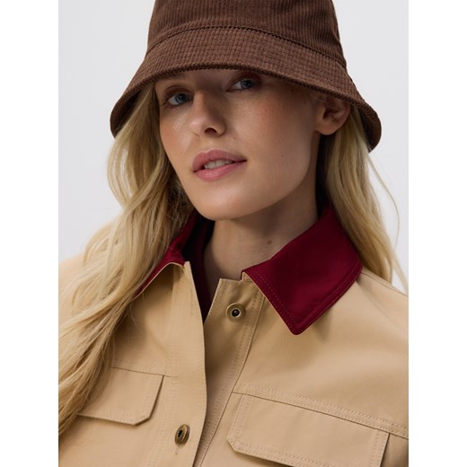 Reserved - Kurtka z kontrastowym kołnierzem - beżowy Reserved S Reserved
