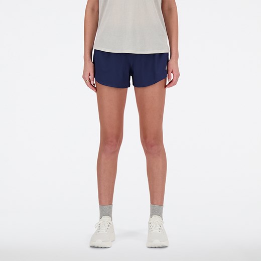 Spodenki damskie New Balance WS41286NNY – granatowe ze sklepu New Balance Poland w kategorii Szorty - zdjęcie 185752889