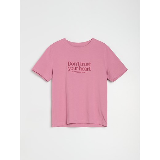 Sinsay - Bawełniana koszulka z napisem - różowy Sinsay S Sinsay