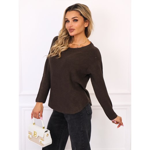 SWETER Z OKRĄGŁYM DEKOLTEM- BRĄZOWY ze sklepu olika.com.pl w kategorii Swetry damskie - zdjęcie 185768769