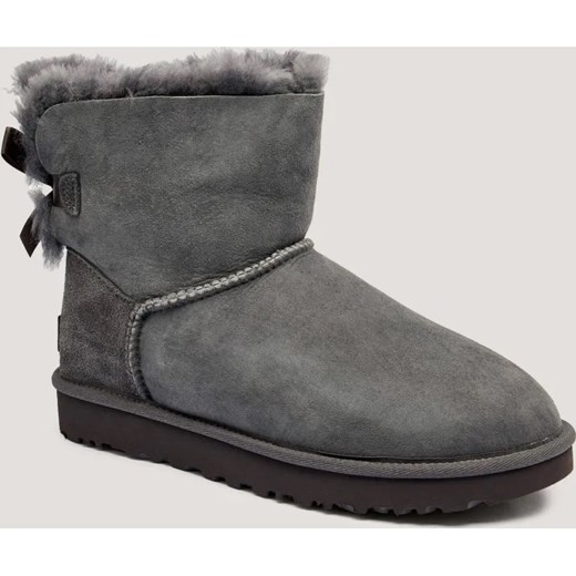 UGG Skórzane śniegowce MINI BAILEY BOW II | z dodatkiem wełny | shearling ze sklepu Gomez Fashion Store w kategorii Śniegowce damskie - zdjęcie 185771247