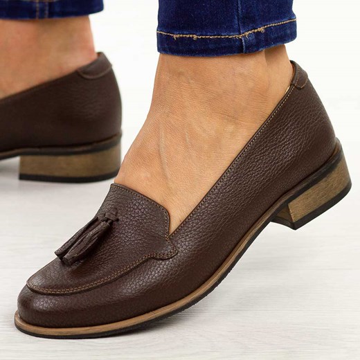 Czekoladowe skórzane Polskie mokasyny damskie Deoni D163A Deoni 39 suzana.pl