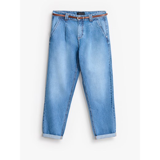 Mohito - Jeansy chino slim z paskiem - niebieski ze sklepu Mohito w kategorii Jeansy damskie - zdjęcie 185778067