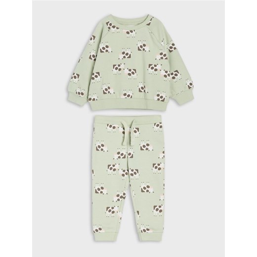Sinsay - Bawełniany komplet: bluza i spodnie - zielony - id: 918FW-07X - marki Sinsay - 185779517 Sinsay - Bawełniany komplet: bluza i spodnie - zielony ze sklepu Sinsay w kategorii Odzież dla niemowląt - zdjęcie 185779517