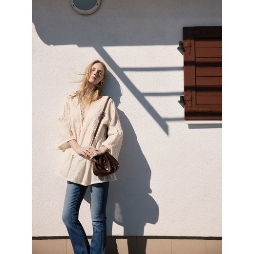 Reserved - Torebka bucket z zawieszkami - brązowy ze sklepu Reserved w kategorii Torebki worki - zdjęcie 185780717