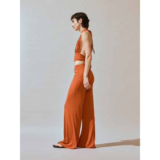 Reserved - Prążkowane spodnie flare - pomarańczowy ze sklepu Reserved w kategorii Spodnie damskie - zdjęcie 185781096