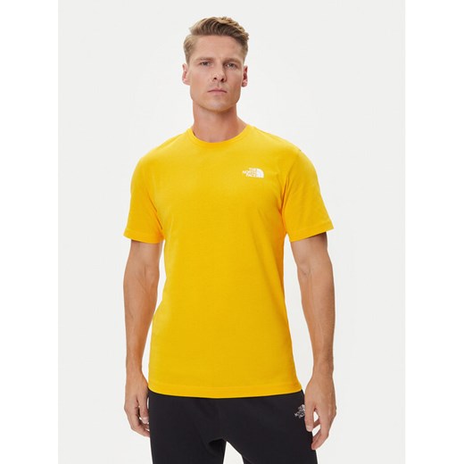 The North Face T-Shirt Redbox NF0A87NP Żółty Regular Fit ze sklepu MODIVO w kategorii T-shirty męskie - zdjęcie 185792915