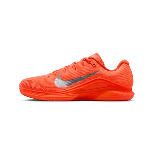 Męskie buty do tenisa na korty ziemne Nike Vapor 12 Premium - Pomarańczowy ze sklepu Nike poland w kategorii Buty sportowe męskie - zdjęcie 185795729