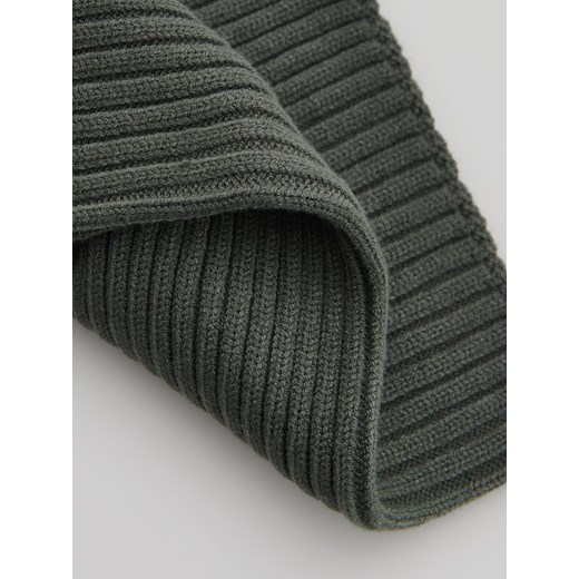 Reserved - Dzianinowy komin z wiskozą - ciemnozielony Reserved ONE SIZE Reserved
