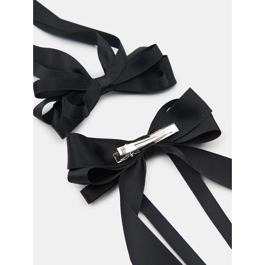 Sinsay - Spinka do włosów w kształcie kokardy - czarny Sinsay One Size Sinsay