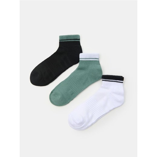 Sinsay - Skarpetki krótkie 3 pack - wielobarwny - id: 028FZ-MLC - marki Sinsay - 185803979 Sinsay - Skarpetki krótkie 3 pack - wielobarwny ze sklepu Sinsay w kategorii Skarpetki dziecięce - zdjęcie 185803979