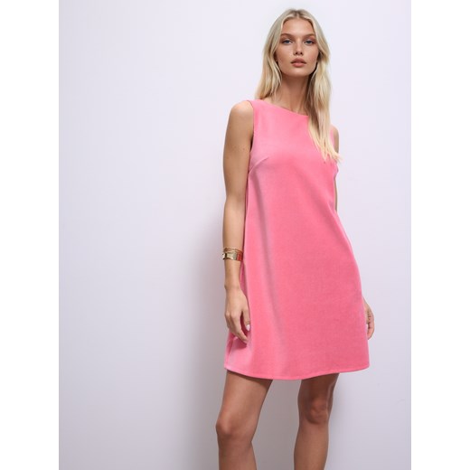 Mohito - Trapezowa sukienka mini - mocny różowy Mohito L Mohito