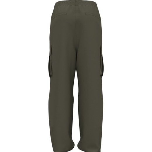 Damskie spodnie cargo Under Armour UA Unstoppable Ripstop Cargo - zielone ze sklepu Sportstylestory.com w kategorii Spodnie damskie - zdjęcie 185805926