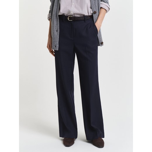 Gant Spodnie Kobiety granatowy jednolity - id: 778448-0001-00360 - marki Gant - 185809156 Gant Spodnie Kobiety granatowy jednolity ze sklepu vangraaf w kategorii Spodnie damskie - zdjęcie 185809156