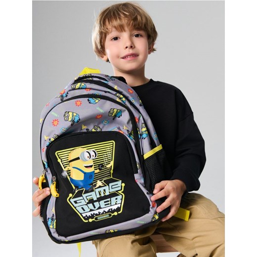 Sinsay - Plecak z odblaskowymi elementami Minions - wielobarwny ze sklepu Sinsay w kategorii Plecaki dla dzieci - zdjęcie 185815507