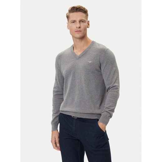 Gant Sweter 8030562 Szary Regular Fit ze sklepu MODIVO w kategorii Swetry męskie - zdjęcie 185820497
