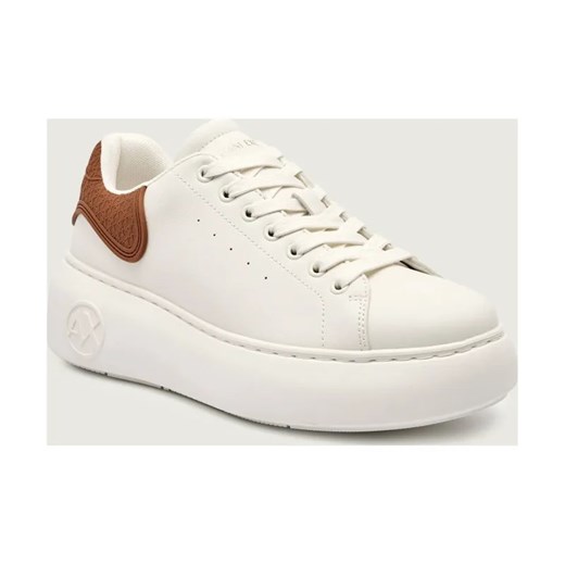 Armani Exchange Sneakersy ze sklepu Gomez Fashion Store w kategorii Buty sportowe damskie - zdjęcie 185822697