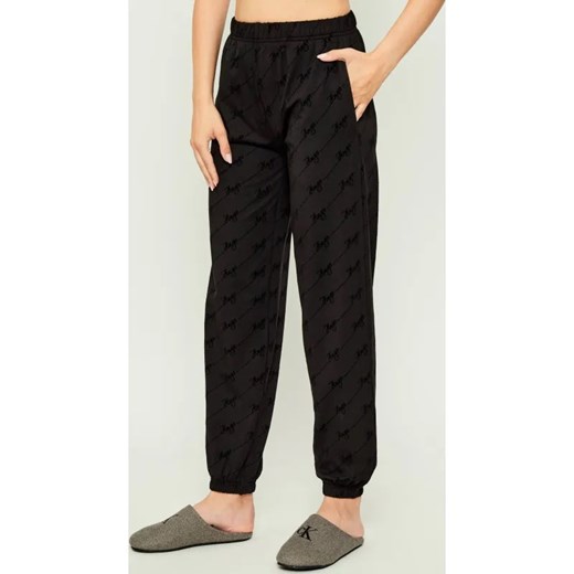 Hugo Bodywear Spodnie dresowe LOKKY | Relaxed fit ze sklepu Gomez Fashion Store w kategorii Piżamy damskie - zdjęcie 185822938